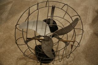 Vintage Hunter Zephair 621 3 Speed Oscillating Fan