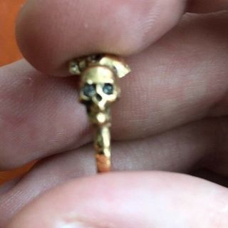 Antique Vintage 18ct Gold Memento Mori Mourning Three Skull Diamond Ring 3
