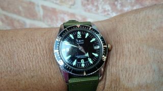 VINTAGE 1960s Extremely Rare Sheffield Mechanical Sub Diver Wristwatch. 2