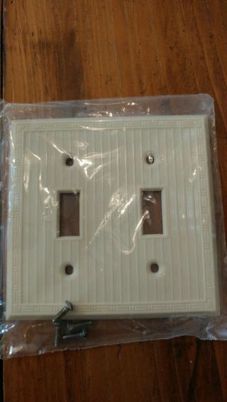 1 Vintage Bakelite Double Light Switch Cover Plate Ribbed With Border Nos