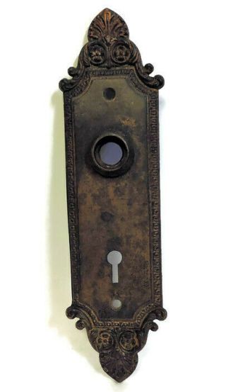 ANTIQUE HEAVY VICTORIAN EDWARDIAN IRON DOOR KNOB BACK PLATE 2.  25 