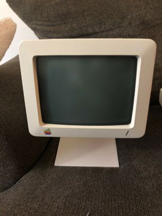 Vintage Apple iic Computer With Monitor 2