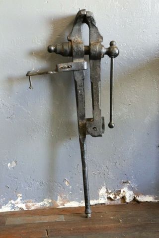 Vintage Indian Chief Blacksmith,  Anvil,  Forge Post Leg Vise With 6 " Jaws Tool