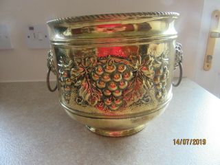 Vintage Brass Plant Pot/bucket/bin Lion Head Handles Made In England