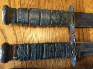 2 WW2 USMC Ka - Bar Fighting Knives 2