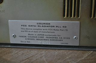 Rare Vintage Courier Gladiator PLL 40 CH SSB CB Radio Large Mobile / Base / 10