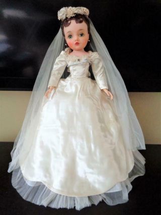 Vintage 1950s Madame Alexander Cissy Bride Doll 20 " Jointed Elbows Tagged Dress