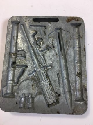 1965 Mattel Thingmaker US Army Soldier And Equipment Six Piece Mold Set 6
