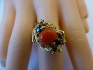 Vintage 1970s 18ct.  Gold Sapphire & Coral Modernist Ring