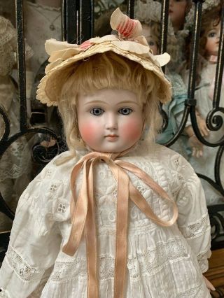 RARE Antique German 639 Belton Head Antique Closed Mouth Doll 2