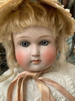 RARE Antique German 639 Belton Head Antique Closed Mouth Doll 4