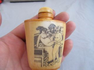 Antique Chinese Hand - Carved Bovine Bone Sex Culture Statues Snuff Bottle T02