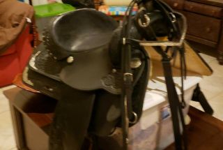 Antique Show Saddle.  Circle Y size 16 black with silver.  Perfect shape 4