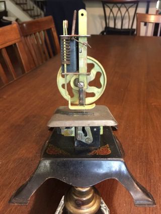 Vintage 1930 Lindstrom Child`s Toy Little Miss Sewing Machine, 3