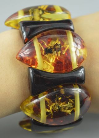 Decorate Chinese Handwork Art Amber Resin Inlay Bee & Branch Elastic Bracelet