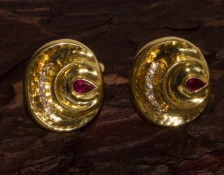 Vintage Andrew Clunn 18k Yellow Gold Diamond & Ruby Earclip Earrings