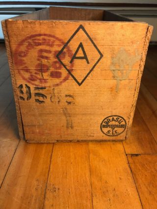 Vintage Armour’s Star Corned Beef Wooden Crate Brazil.  Advertising 4