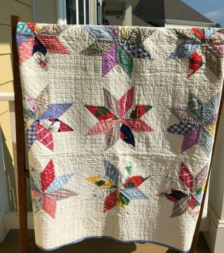 Beautifully Hand Stitched Vintage Full Or Twin Size Star Quilt