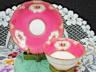 ROYAL ALBERT ROSES GOLD GILT SCROLLWORK HOT PINK TEA CUP AND SAUCER 2