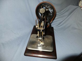 1893 Wilcox & Gibbs Hand Crank Sewing Machine BRITISH MODEL 2