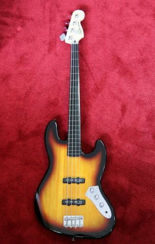 Fender Squier Vintage Modified Fretless Jazz Bass 4 - String Sunburst Single Coil