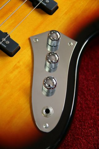 Fender Squier Vintage Modified Fretless Jazz Bass 4 - String Sunburst Single Coil 3