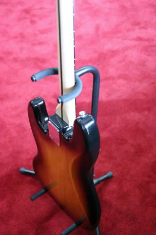 Fender Squier Vintage Modified Fretless Jazz Bass 4 - String Sunburst Single Coil 9