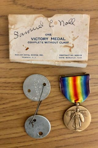 World War I Victory Medal And Dog Tags