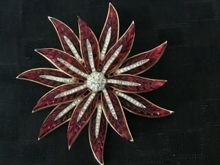 Iconic TRIFARI ALFRED PHILIPPE RUBY RED POINSETTIA brooch - PERFECT 3