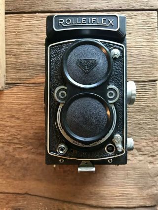 Vintage - Rolleiflex Automate Type 4 Camera Serial Number 1252833 Great Shape