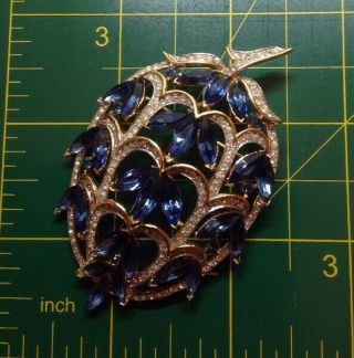 Vintage Alfred Philippe For Trifari Open Work Sapphire Flower Pin 6