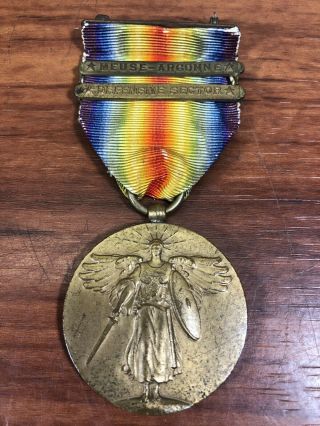 Vintage Wwi Doughboy U.  S.  Military Campaign Service Medal Award