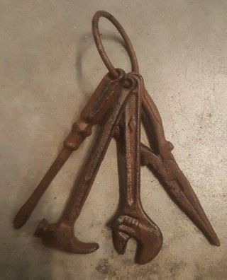 Set Of 4 Cast Iron Tools On A Ring Rustic Brown Finish Home Garden Decor