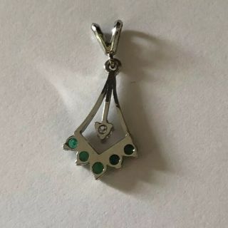 Vintage 14k White Gold Emerald Diamond Fan Pendant Estate Jewelry Kite Shape 8
