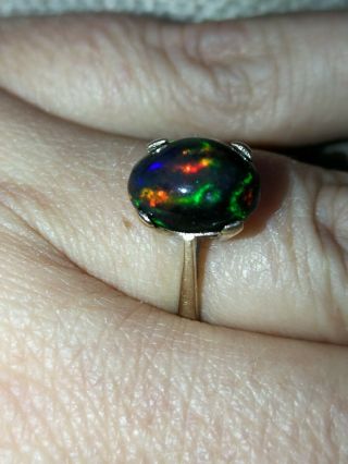 Outstanding Natural solid Black neon rainbow Fire Opal ring 9ct gold M vtg 5
