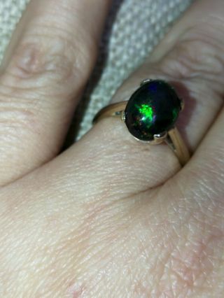 Outstanding Natural solid Black neon rainbow Fire Opal ring 9ct gold M vtg 8