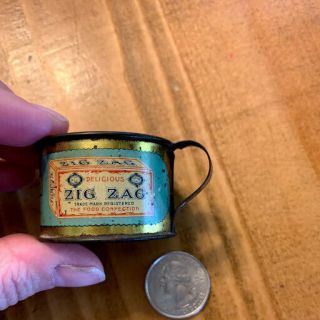 Antique Clarks Pepsin Gum And Zig Zag Candy Advertising Tin Cup Cracker Jack Toy