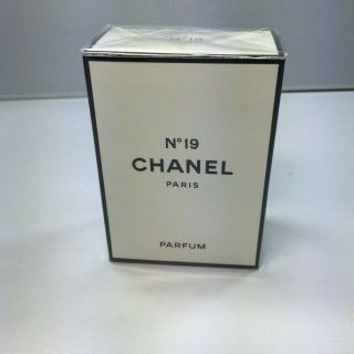Chanel No 19 Pure Parfum 28 Ml.  Rare,  Vintage,  1970s