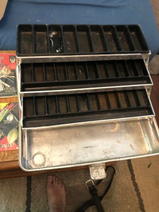 Vintage Umco Tackle Box Loaded With Fishing Lures 10