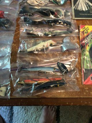 Vintage Umco Tackle Box Loaded With Fishing Lures 7