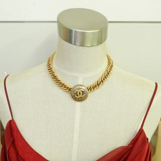 CHANEL Gold Plated CC Logos Charm Vintage Chain Necklace Choker 4590a Rise - on 2