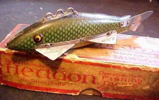 Vintage Green Scale Heddon Fishing Decoy Antique Tackle Box Bait Spearing Musky 2