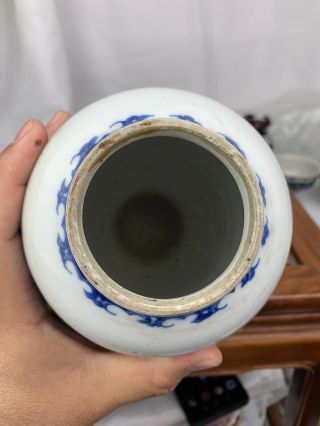 antique chinese blue and white jar 18thC kangxi period 8