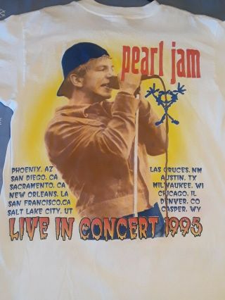 Pearl Jam World Tour 1995 Vintage T - Shirt Size L (RARE) 4