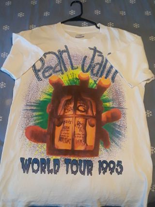 Pearl Jam World Tour 1995 Vintage T - Shirt Size L (RARE) 5