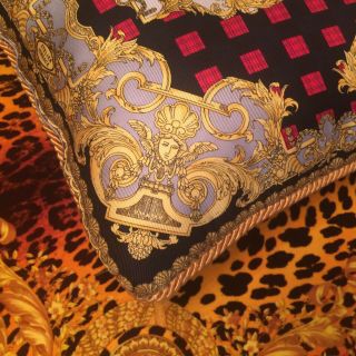 RARE Vtg Gianni Versace silk pillow Made in Italy medusa tartan plaid 8