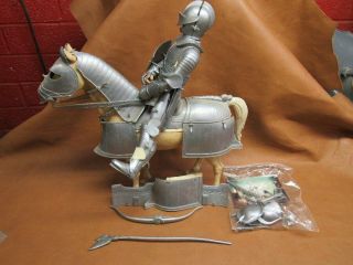 Valor Silver Armored Horse & Sir Stuart Noble Knight Louis Marx Toy Accessories