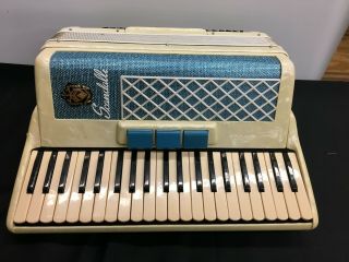 Vintage Scandalli Accordian - 421/52 - Made In Italy With Case