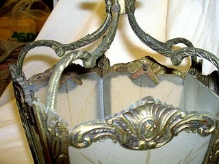 VINTAGE ANTIQUE FRENCH GOLD GILT METAL ROCOCO 5 GLASS CEILING LIGHT/LANTERN 5