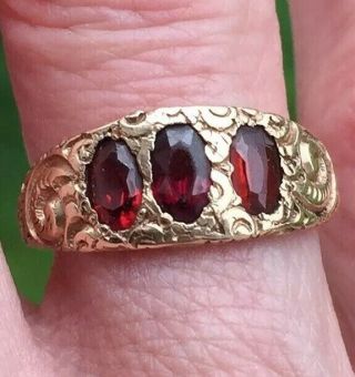 Antique 14k Yellow Gold Victorian Hand Scrolled 3 Stone Garnet Ring Size 4 1/4